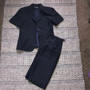 Women’s suit skirt set